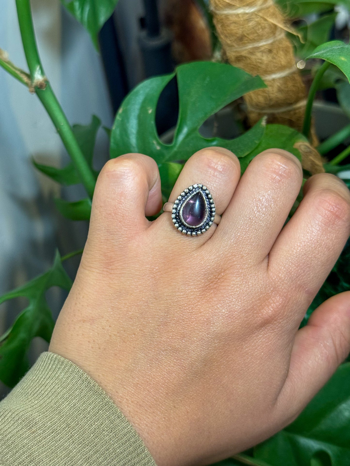 Size 7 amethyst ring