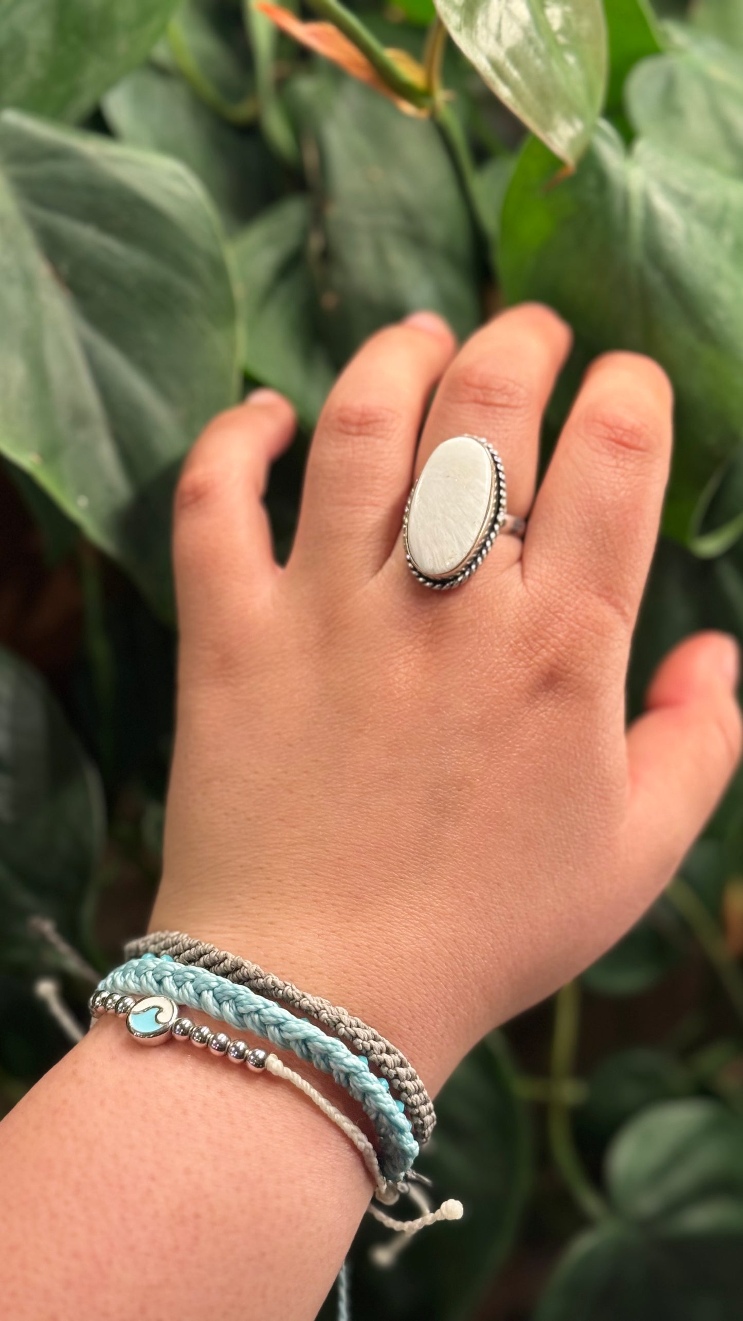 White coral stone Adjustable ring