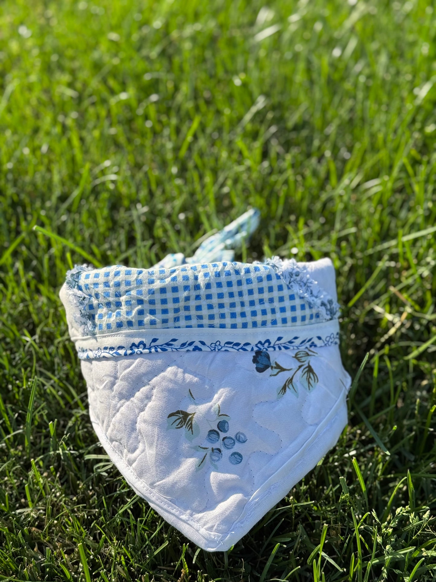 Dog quilt bandana