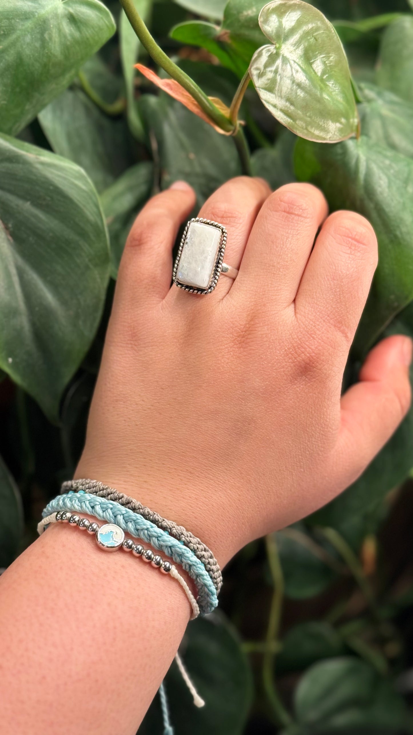 White coral stone Adjustable ring