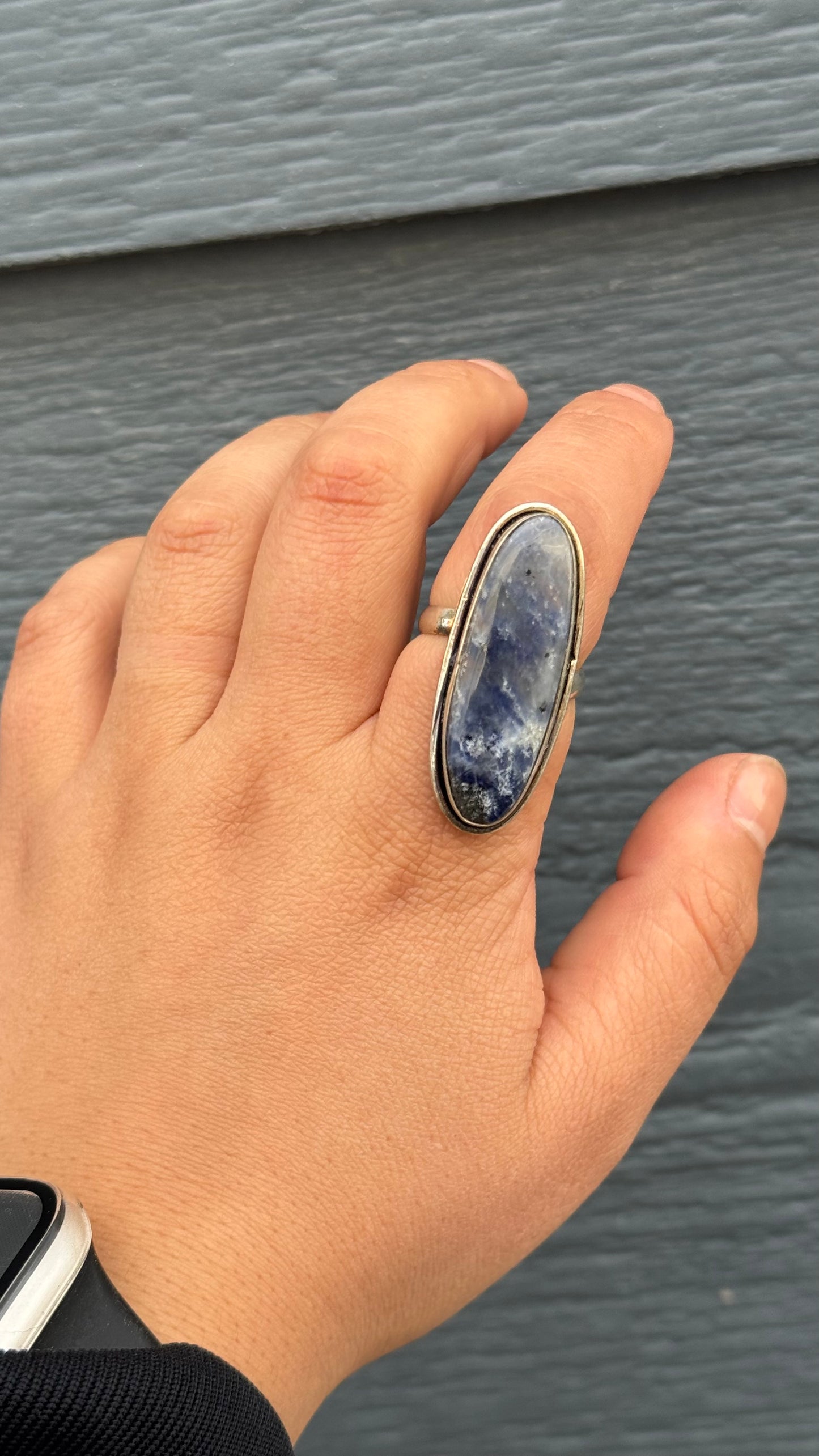 Adjustable blue lapis lazuli ring