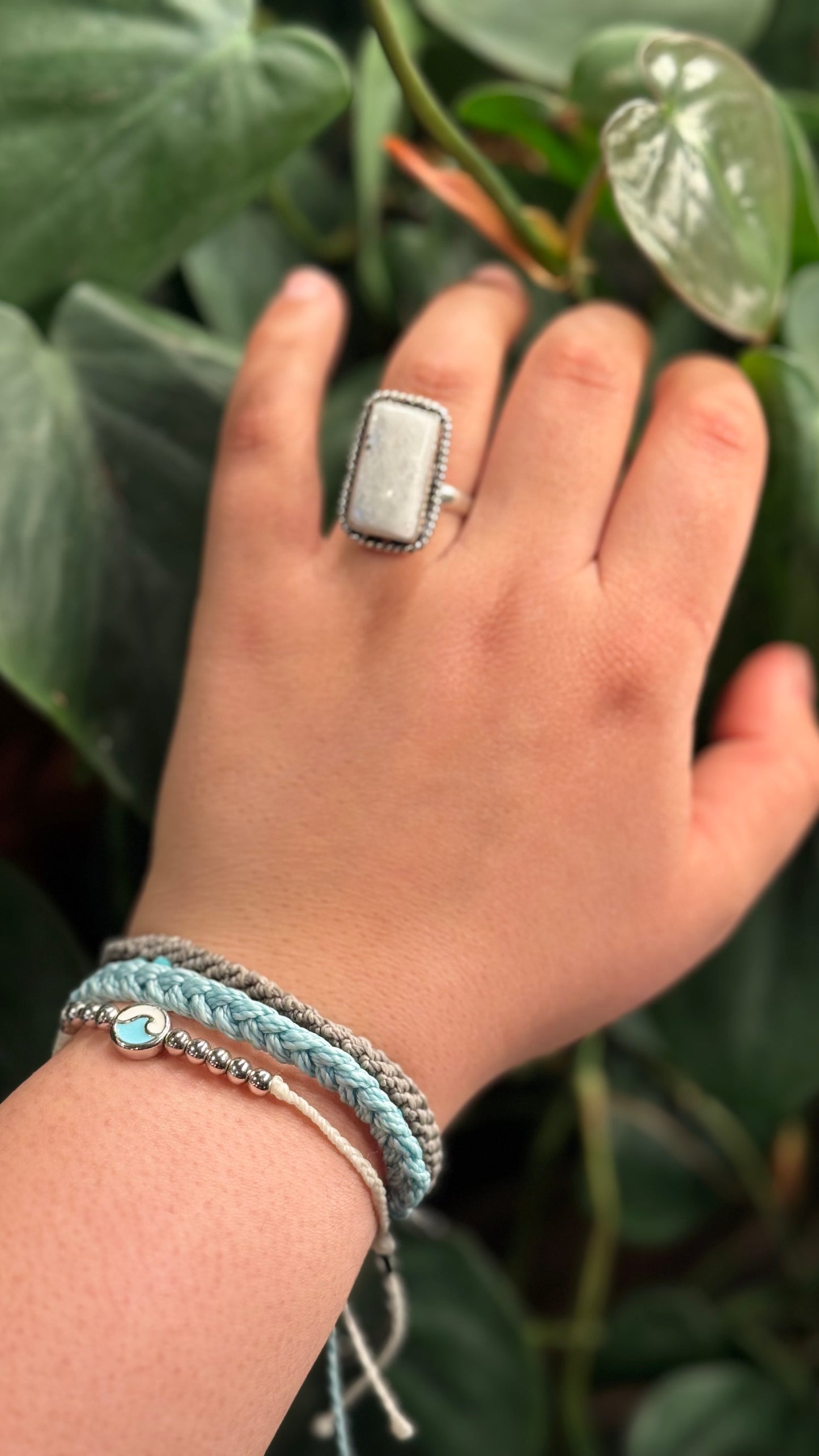 White coral stone Adjustable ring