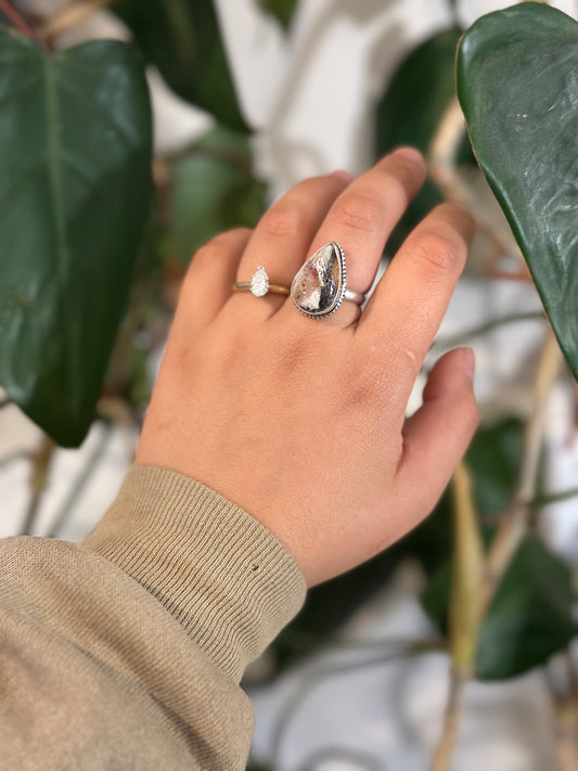 Size 8 jasper ring