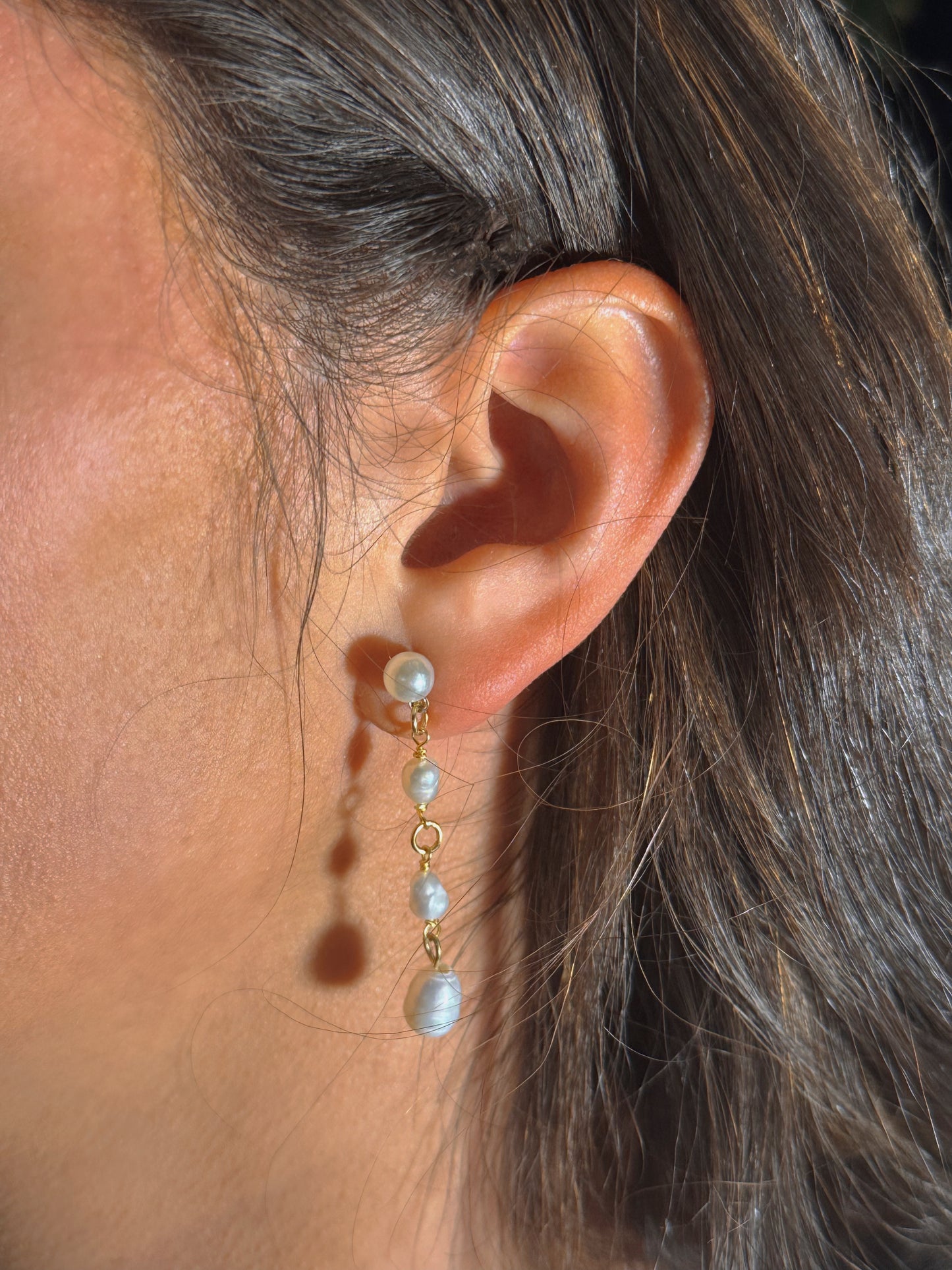 Pearl drop earrings