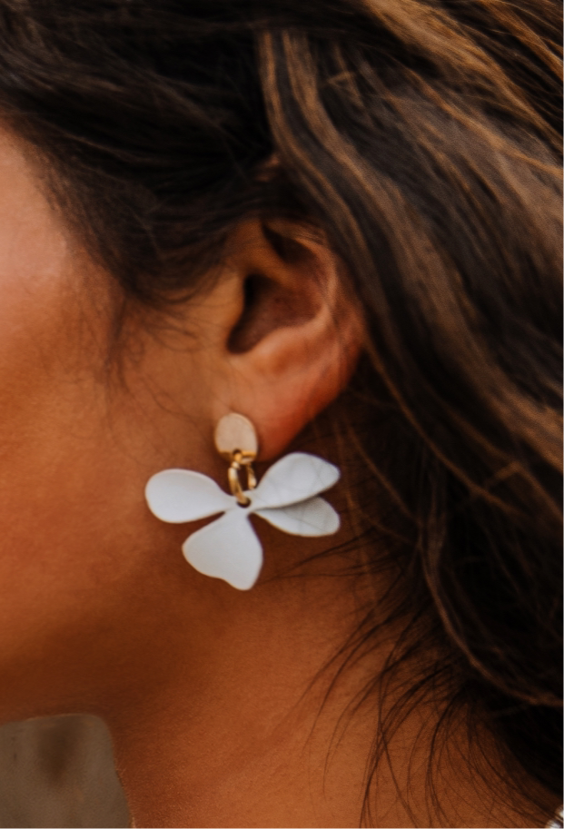 Flower earring