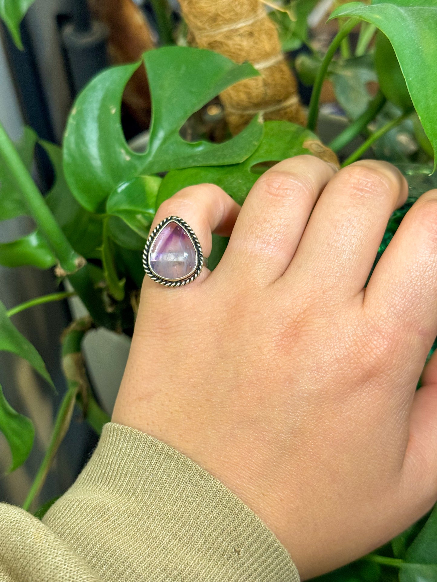 Size 6 amethyst ring