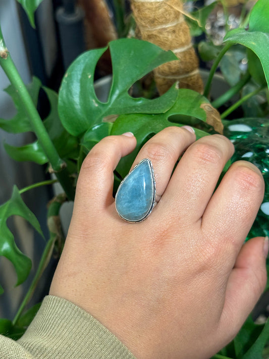Size 7 stone ring