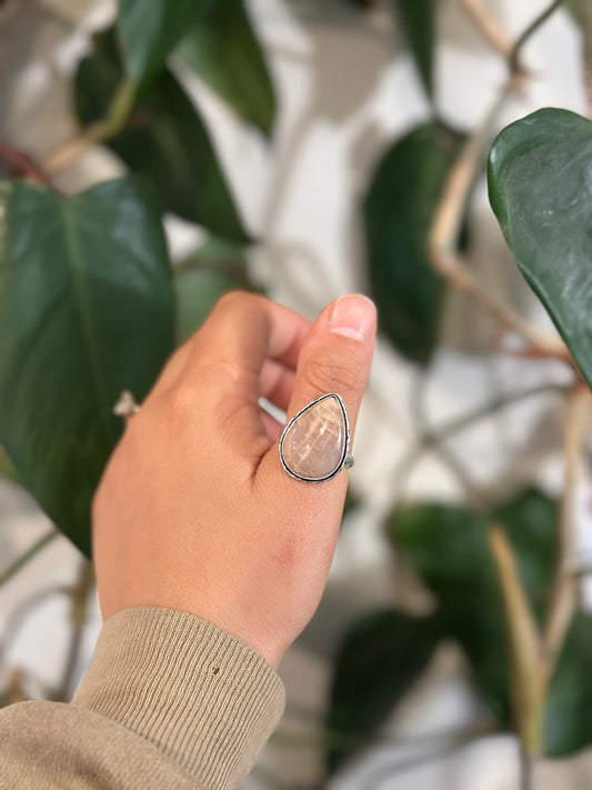 Size 10 scolecite ring